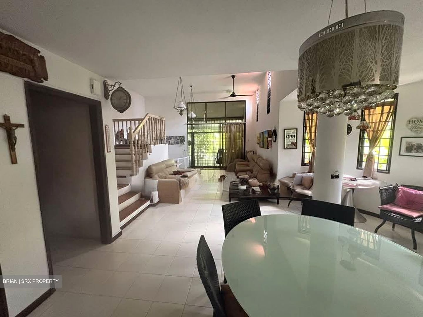 Tai Hwan Park (D19), Terrace #548874581